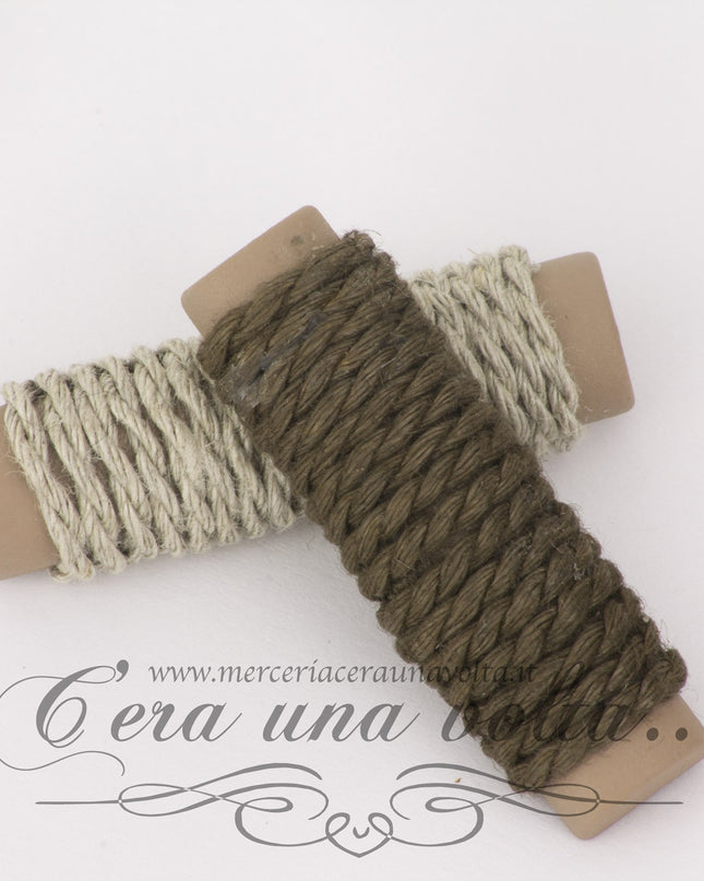 Bottoni per alamari con gambo