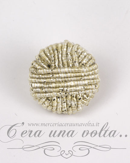 Bottone con intreccio