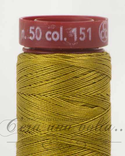 Filo da cucire titolo 50