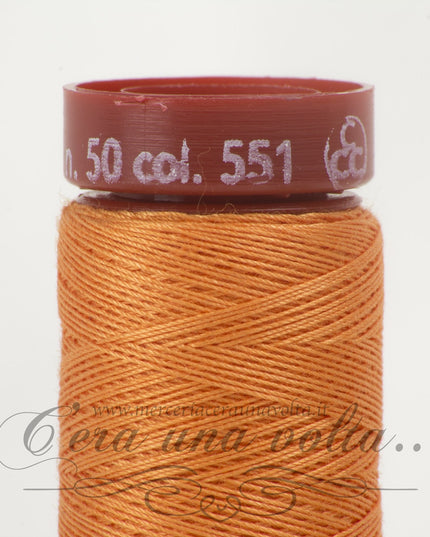 Filo da cucire titolo 50