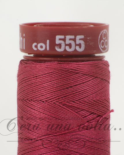Filo da cucire titolo 50