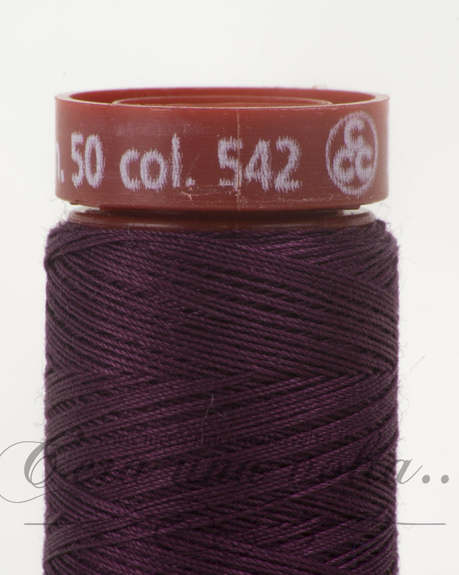 Filo da cucire titolo 50