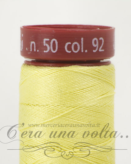 Filo da cucire titolo 50