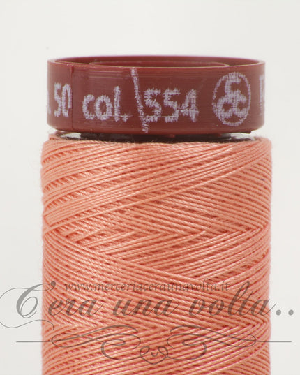 Filo da cucire titolo 50