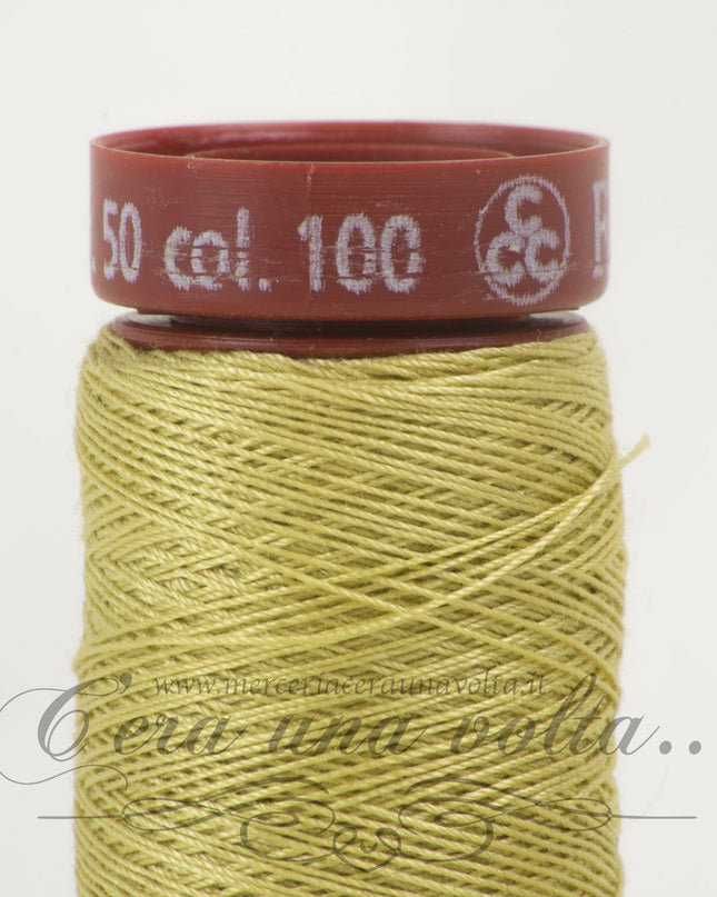 Filo da cucire titolo 50