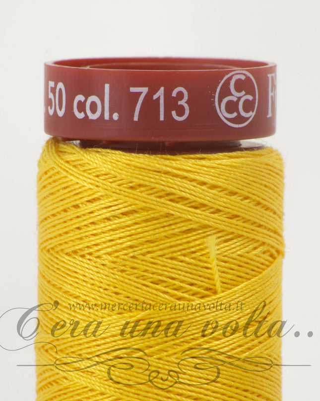 Filo da cucire titolo 50