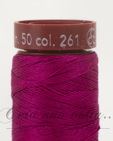 Filo da cucire titolo 50