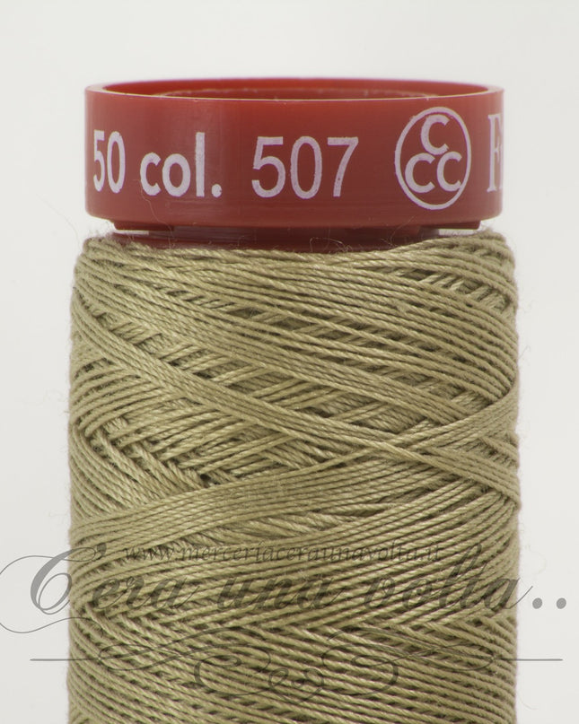 Filo da cucire titolo 50