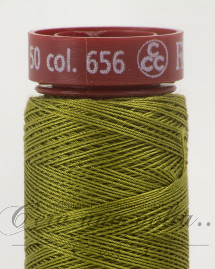 Filo da cucire titolo 50