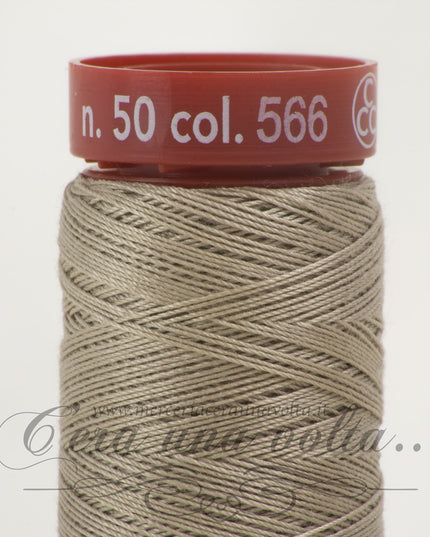 Filo da cucire titolo 50