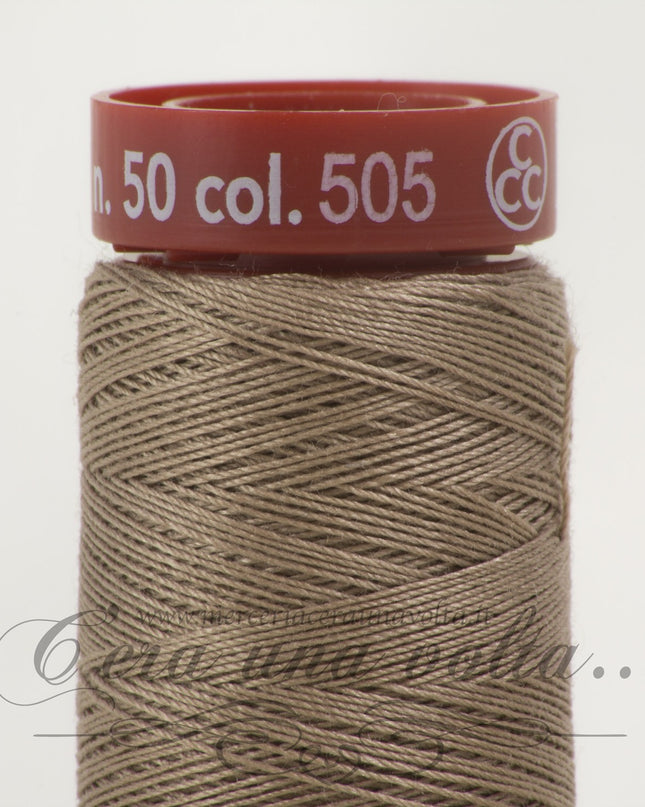 Filo da cucire titolo 50