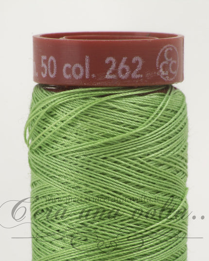 Filo da cucire titolo 50