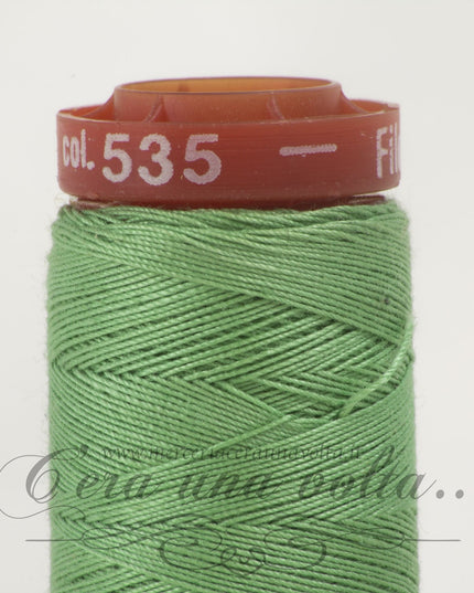Filo da cucire titolo 50