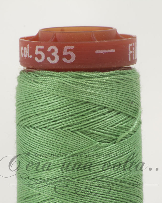 Filo da cucire titolo 50