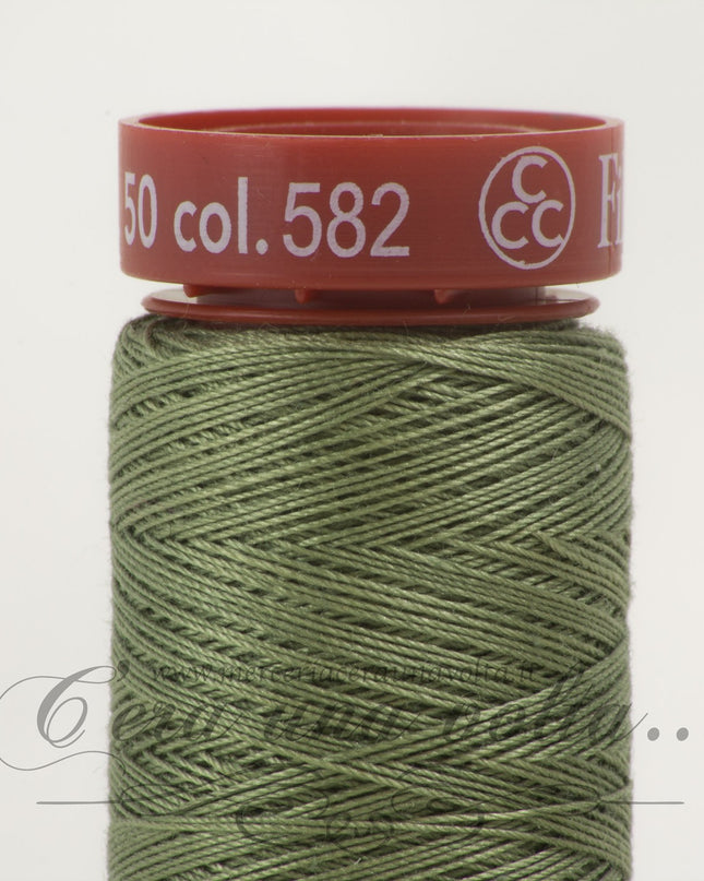 Filo da cucire titolo 50