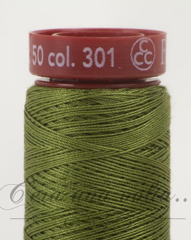 Filo da cucire titolo 50