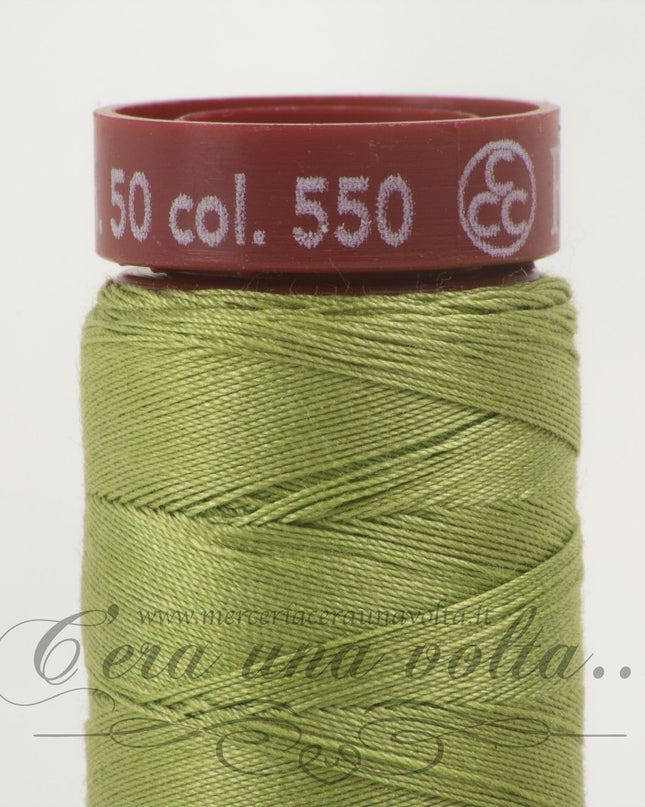 Filo da cucire titolo 50