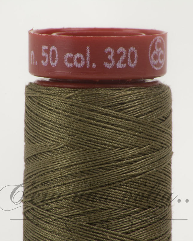 Filo da cucire titolo 50