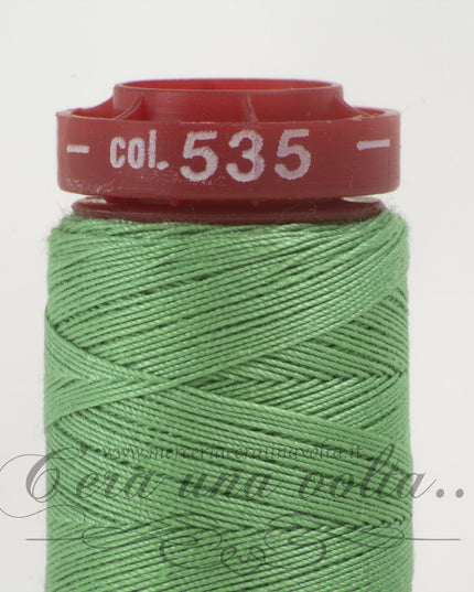 Filo da cucire titolo 50