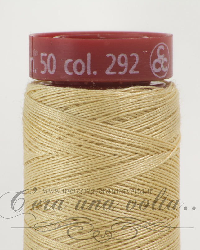 Filo da cucire titolo 50