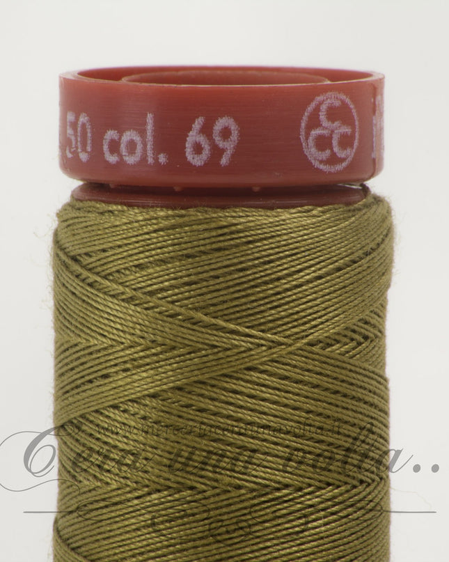 Filo da cucire titolo 50