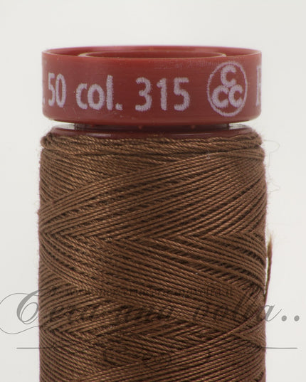 Filo da cucire titolo 50