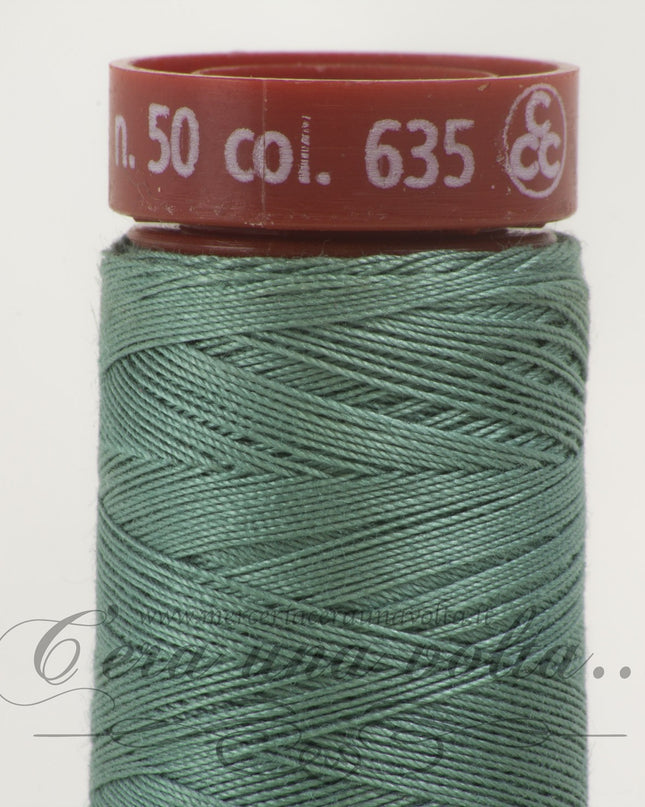 Filo da cucire titolo 50