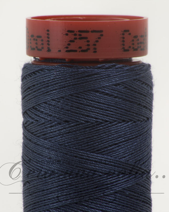 Filo da cucire titolo 50