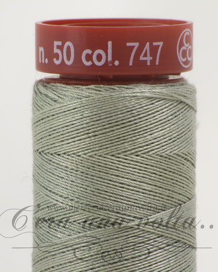 Filo da cucire titolo 50