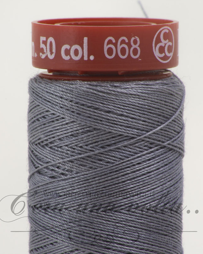 Filo da cucire titolo 50