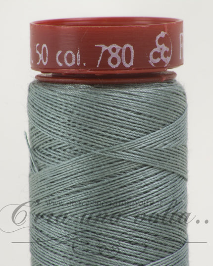 Filo da cucire titolo 50