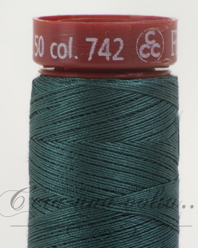 Filo da cucire titolo 50