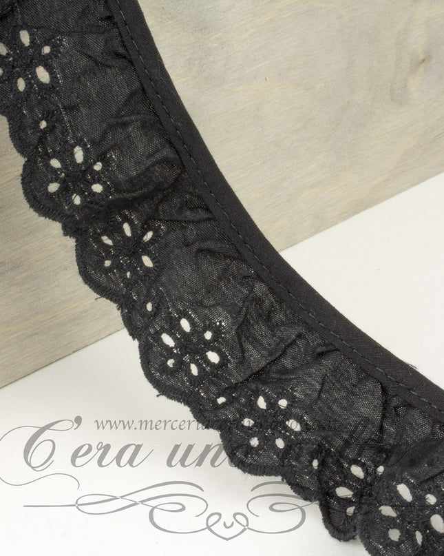 Bordo in Sangallo colorato