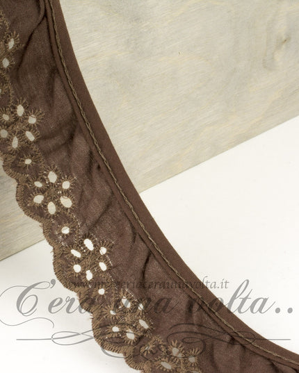 Bordo in Sangallo colorato