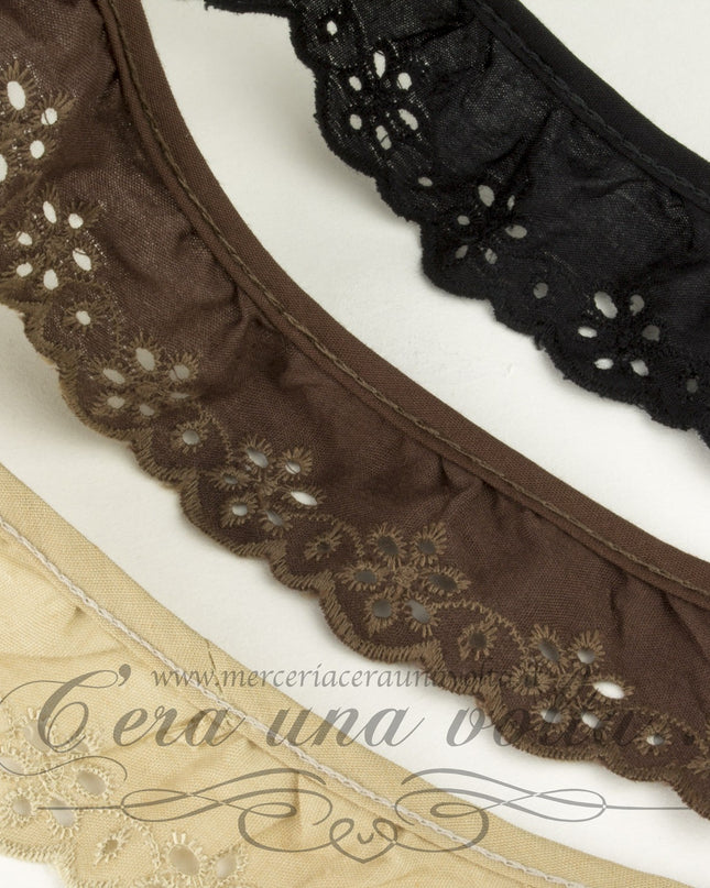 Bordo in Sangallo colorato