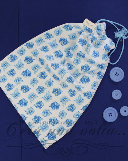 Set asilo  Blue flowers