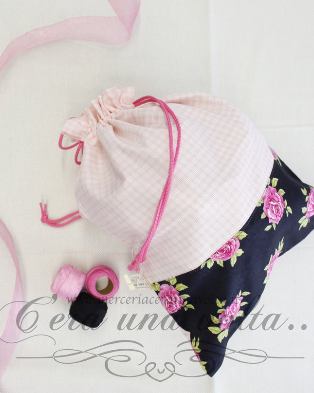 Sacchettino per biancheria Black roses