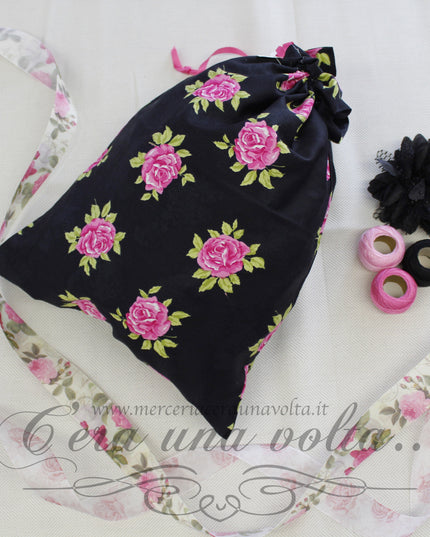 Sacchetto per biancheria Black roses
