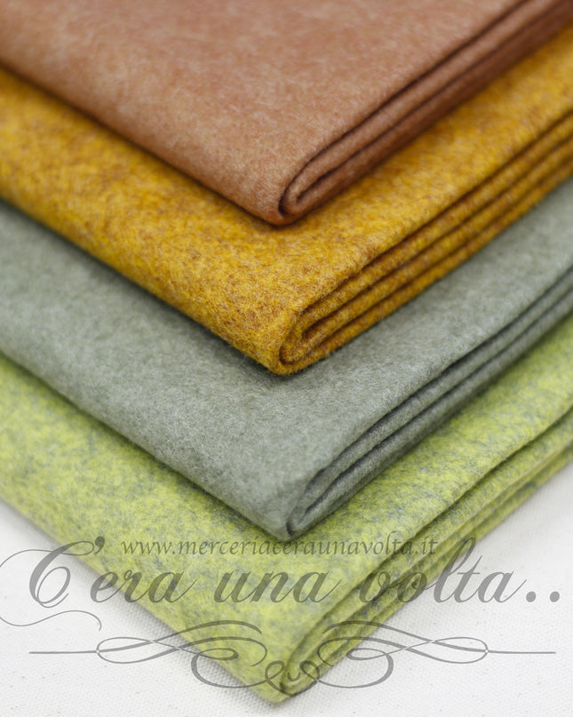 Set 16  fogli pannolenci mélange