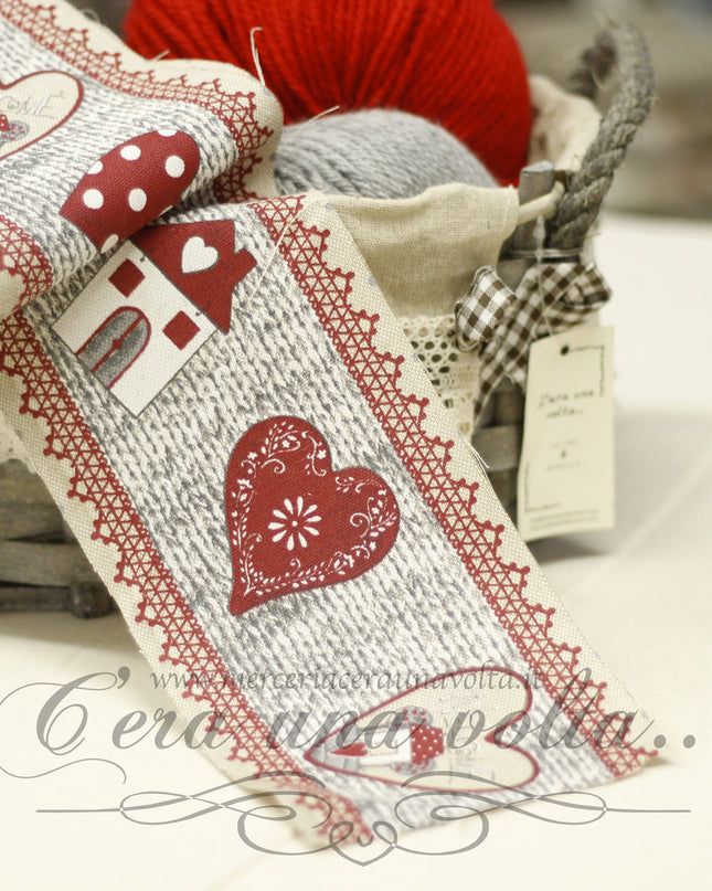 Bordo Wool and Hearts
