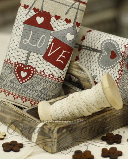 Bordo Houses and Hearts