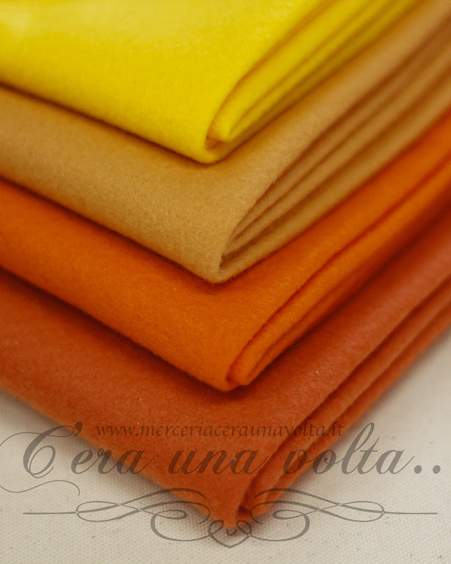 Set 16  fogli pannolenci Tinta unita