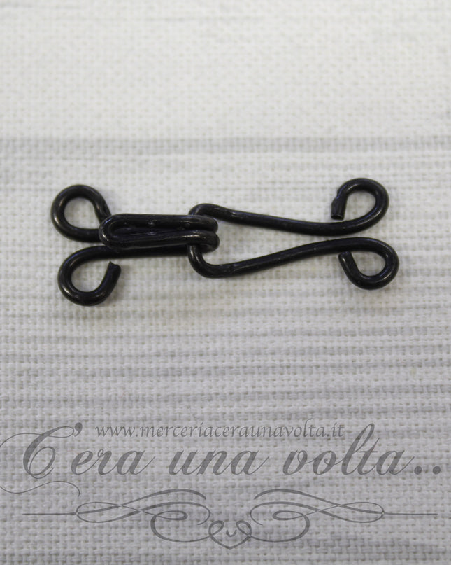 Ganci per abbigliamento neri grandi