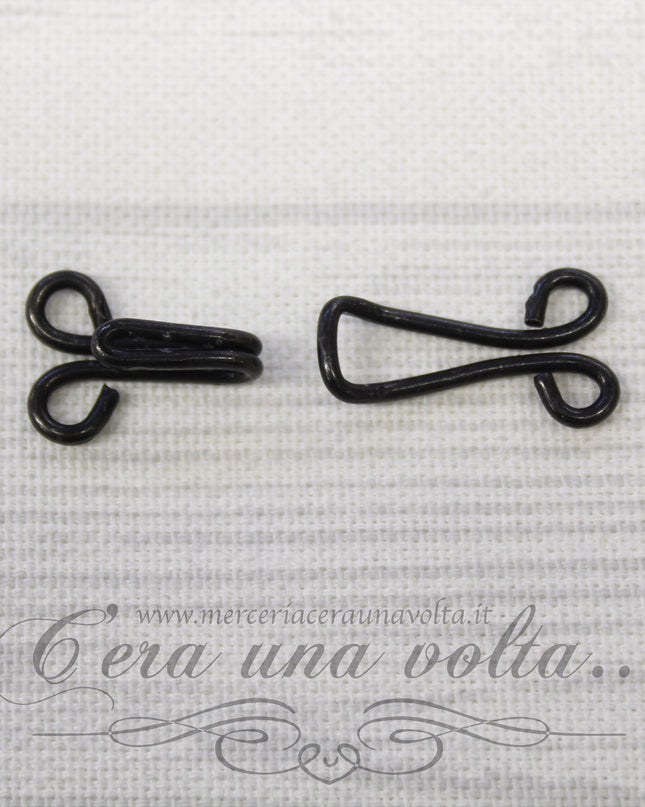 Ganci per abbigliamento neri grandi