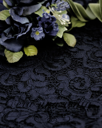 Tessuto Pizzo Rebrodè a metro