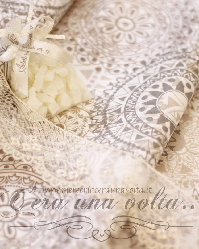 Tessuto in cotone tricot pastello