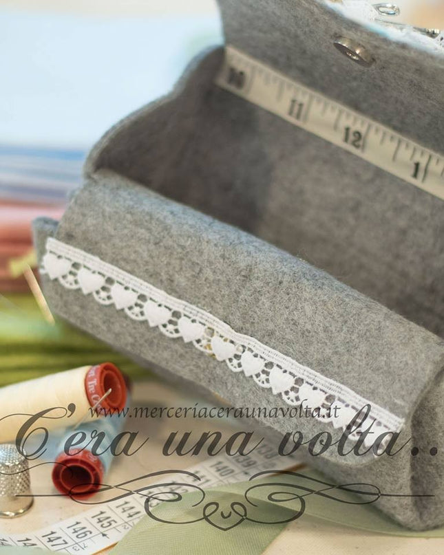 Cartamodello Portacucito