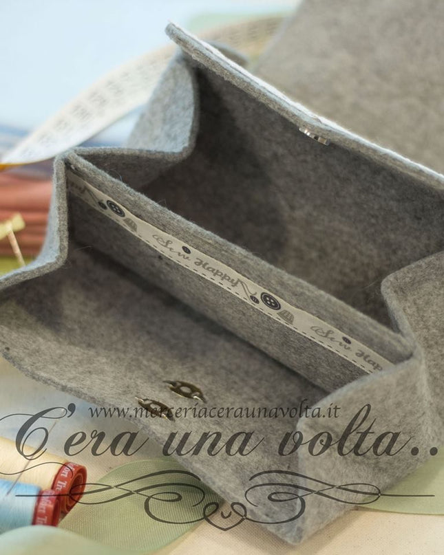 Cartamodello Portacucito