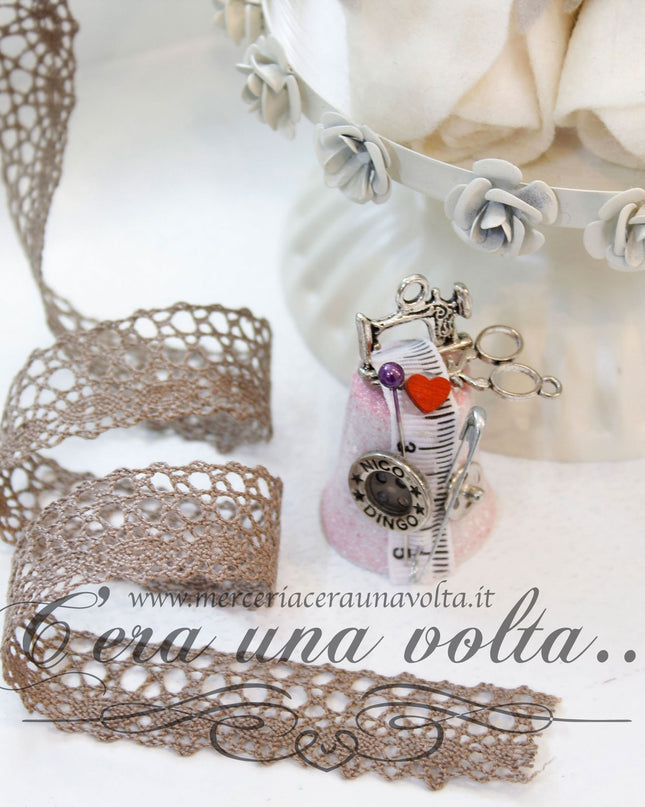 Pizzo Tombolo Marrone