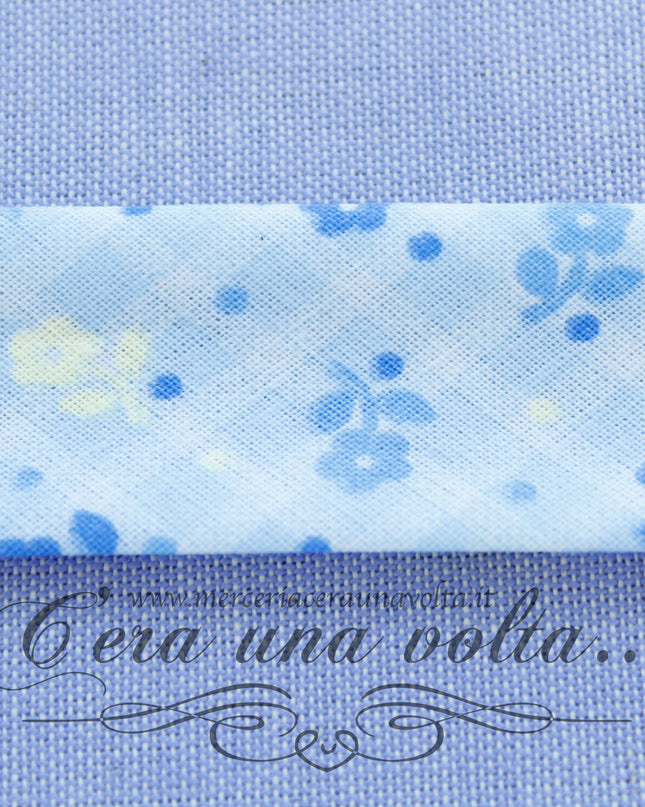 Sbieco di cotone fiori Azzurri